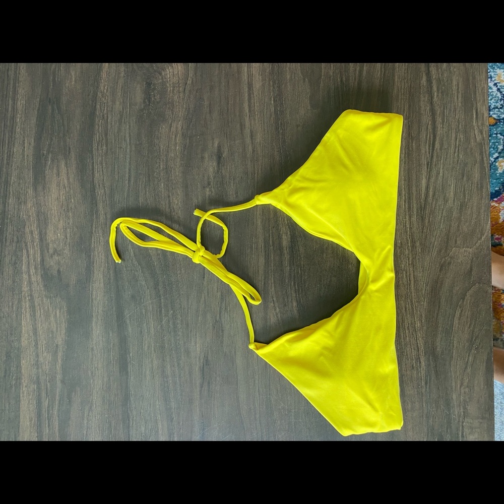 Halter neck swimsuit top!